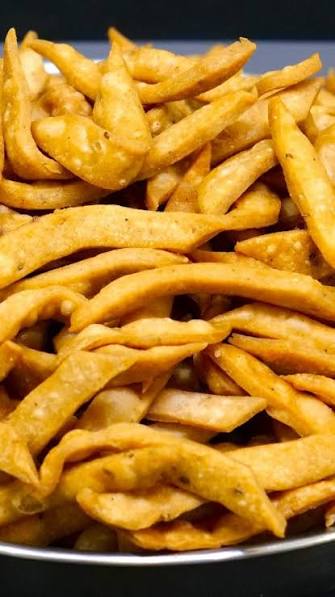 Namak Pare